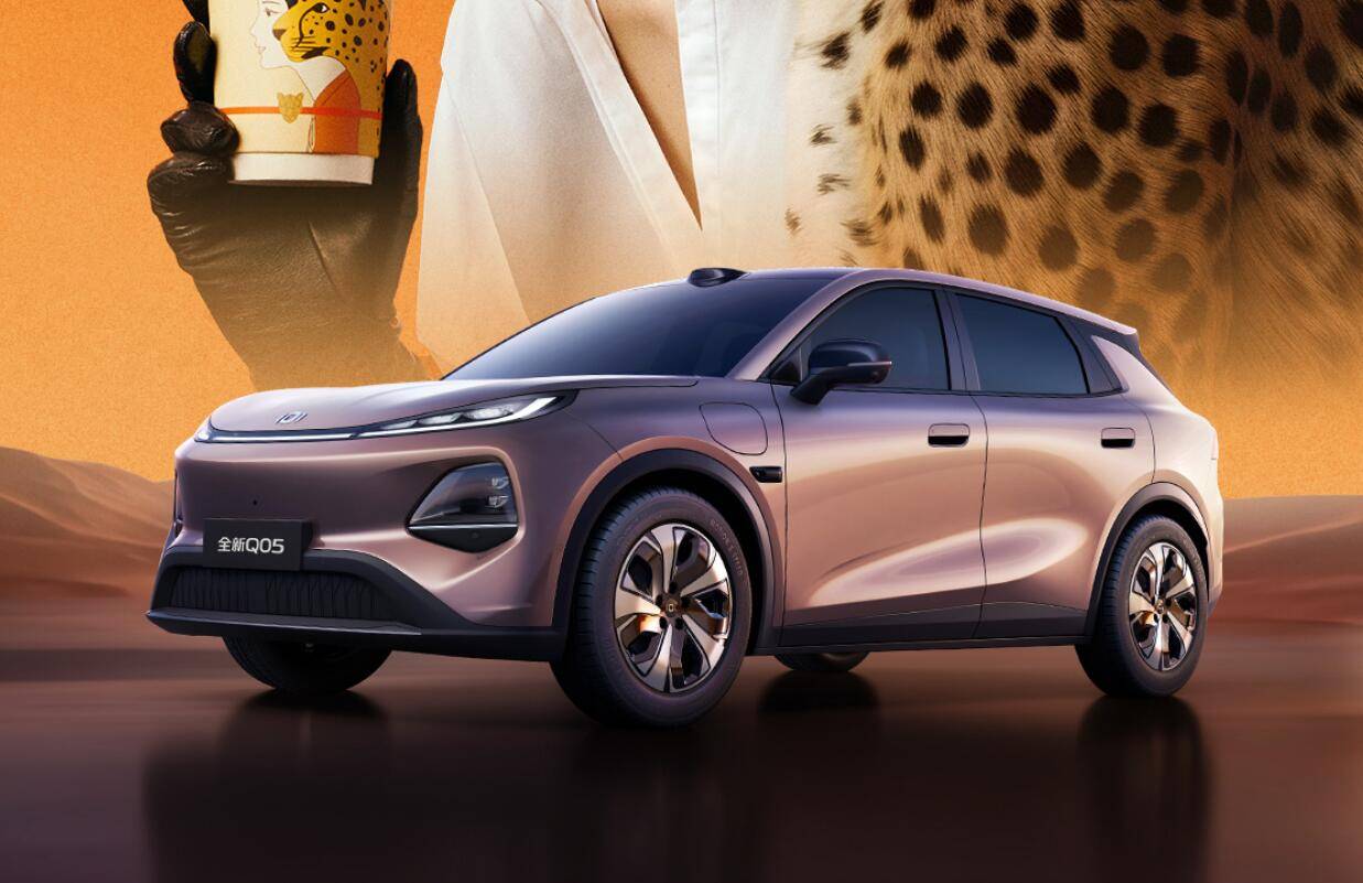 国产大厂越来越疯狂 四款重磅SUV新车来袭 宝骏华境S领衔