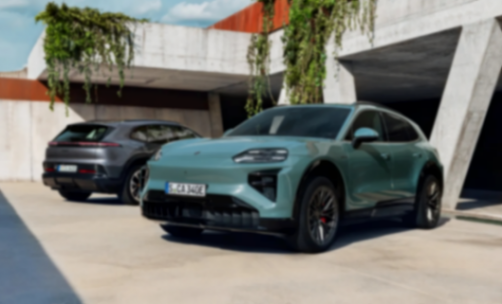 国际车企电动化退潮：700亿美元减值背后，谁在踩刹车？