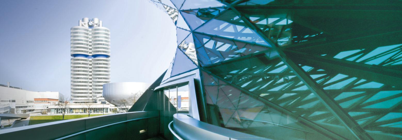 宝马发布2027款i3电动版，用户票选历代3系最喜爱车型