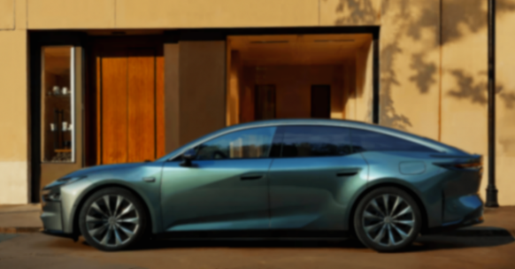 铂智7官方 侧面