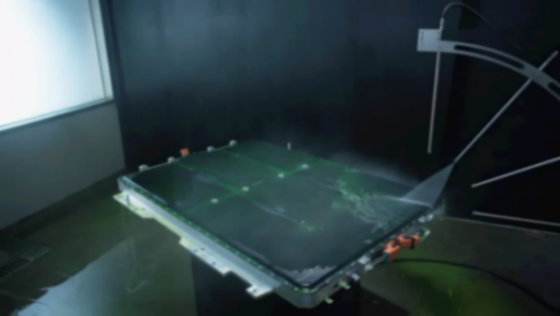 华为巨鲸电池平台3.0，重构高端新能源的安全价值锚点