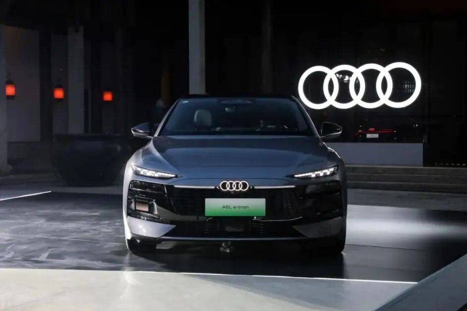 一汽奥迪的答案:不换赛道,去定义每一条赛道