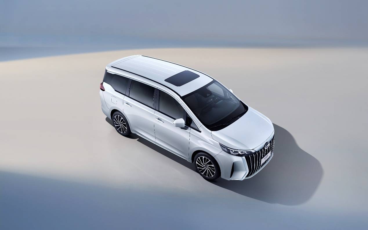 真七座+强智能+低油耗,2026款传祺M6 MAX 把家用 MPV 卷到新高度
